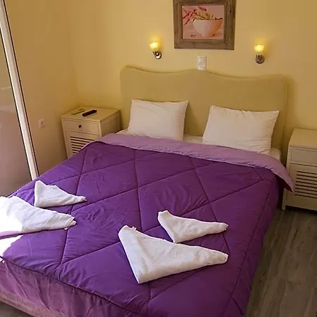 Hotel Captain Manolis 2*